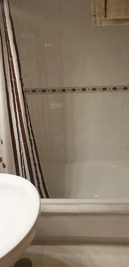 Habitacion En Piso Compartido Malaga Kwatera prywatna
